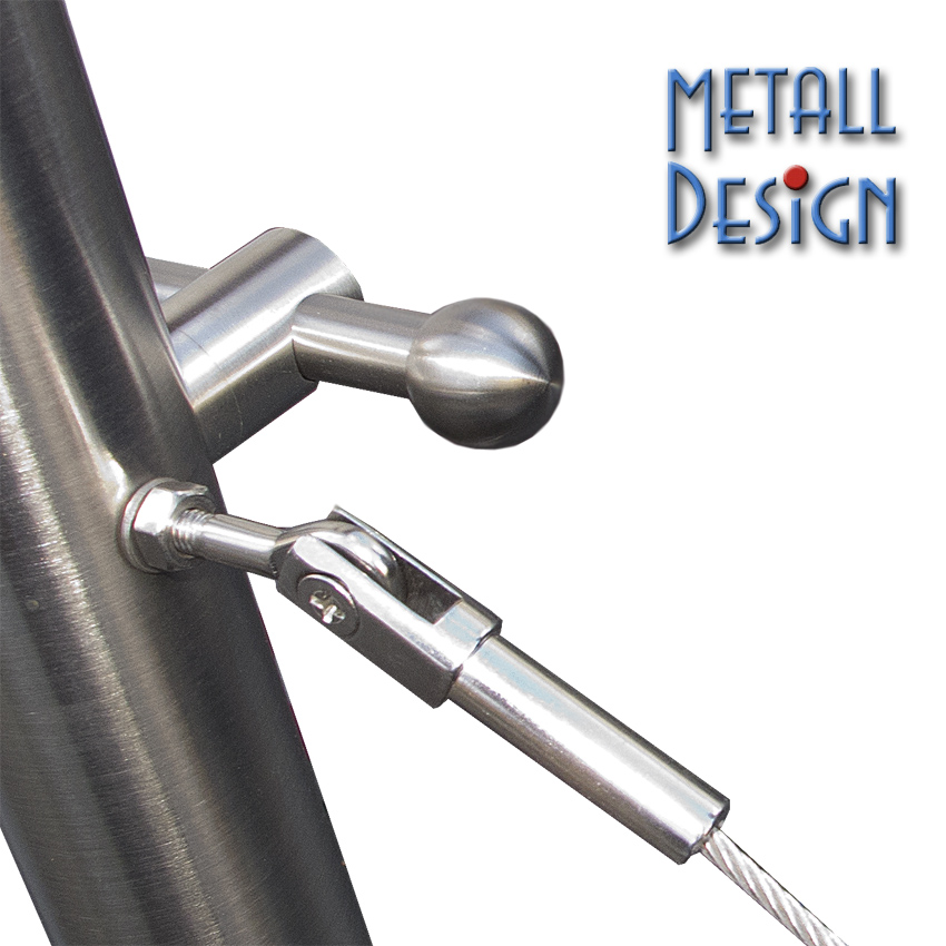 Augenschraube mit Metallgewinde Beispielbild mit Geländerpfosten Edelstahl