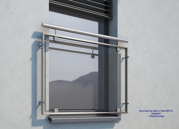 Französischer Balkon, Fenstergeländer Edelstahl, montage auf der Wand. Französischer Balkon, Fenstergeländer Edelstahl, montage auf der Wand.