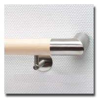 Handlauf aus Ahornholz mit Edelstahleckbögen Handlauf aus Ahornholz mit Edelstahleckbögen